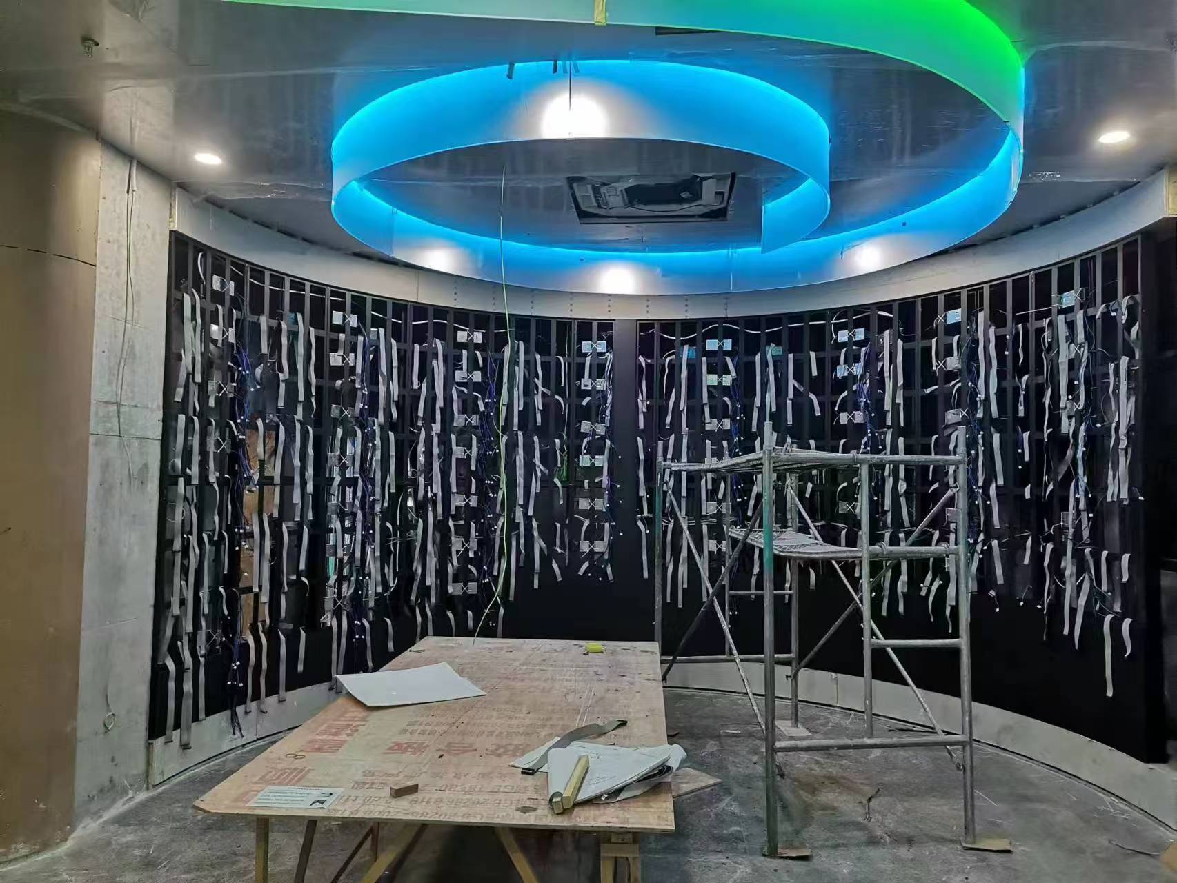 异形柔性弧形 LED 曲面屏｜展馆文旅弧形 LED 屏一站式工程解决方案